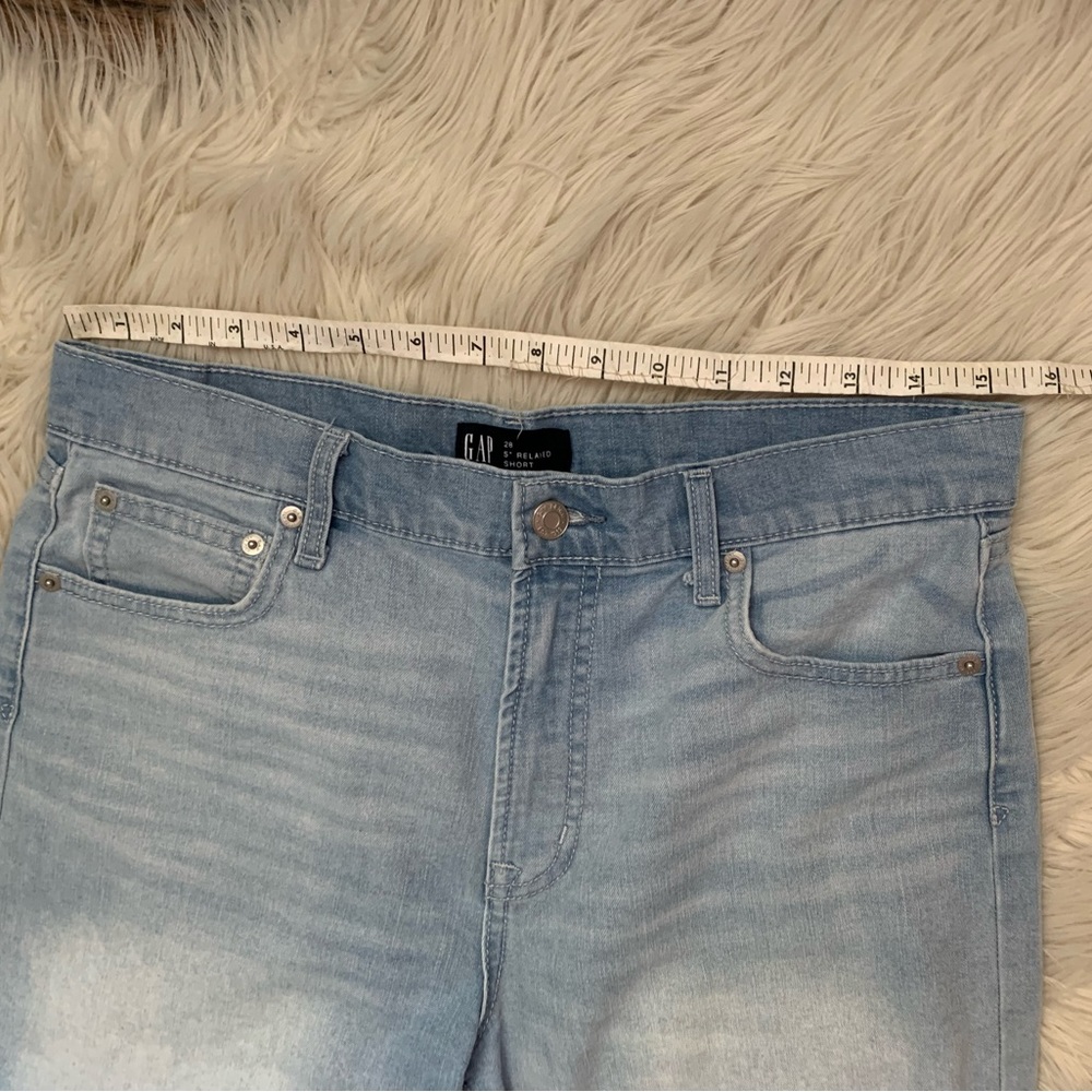 Gap Denim 5” Relaxed Shorts - Picture 4 of 9